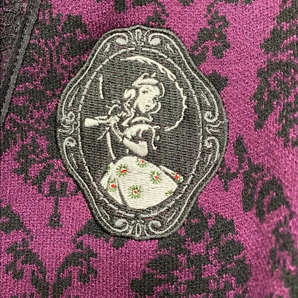 Her Universe Exclusive Disney Haunted Mansion Sally Slater Bolero Shrug - Picture 3 of 11